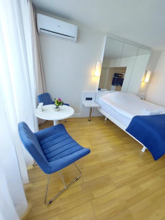 Номера На Высоких Этажах 24,31 Apartment Batumi Luaran gambar